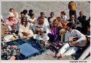 06. Beatles concert for the Maharishi
